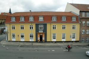 Zgradba, v kateri se nahaja hotel