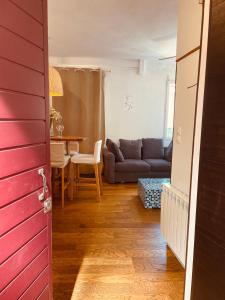 Fotografia z galérie ubytovania Joli T2 avec balcon au Cours Julien v destinácii Marseille