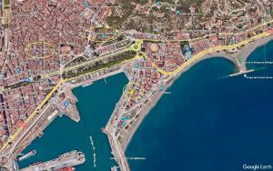 Zdjęcie z galerii obiektu Luxury beach/port apartment w Maladze