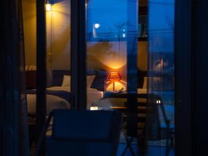 The Sense of Wonder Holistic Glamping的休息区