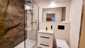Kúpeľňa v ubytovaní Hotel Kama Park + 37 fotografií