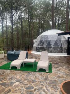 Aed väljaspool majutusasutust Cabañas Las Morenas Mazamitla