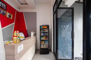 Fotografie z fotogalerie ubytování RedDoorz near Binus Anggrek 2 v destinaci Jakarta