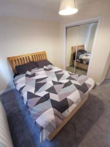 Легло или легла в стая в Slateford Road Modern Apartment