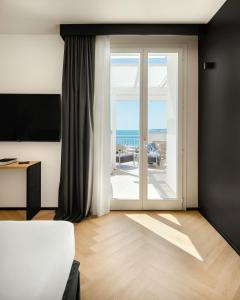 Кровать или кровати в номере View Place & Spa