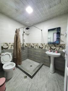 A bathroom at Hotel N