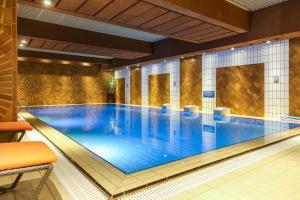 Sundlaugin á Le Royal Hotels & Resorts Luxembourg eða í nágrenninu