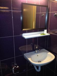 Phòng tắm tại Zefyros Hotel