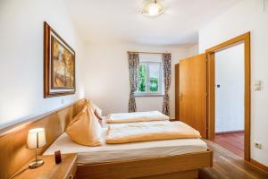 Katil atau katil-katil dalam bilik di Weingut Lieselehof Apt Aurora