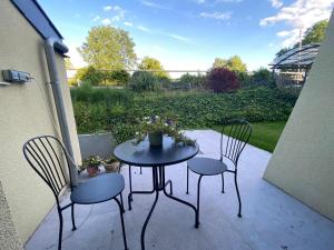 A balcony or terrace at Le Relais de la Posterie