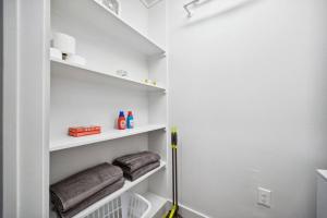 Fotografie z fotogalerie ubytování Luxurious 1BD apt in Austin suburb v destinaci Pflugerville