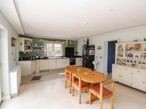 Cucina o angolo cottura di The Derries