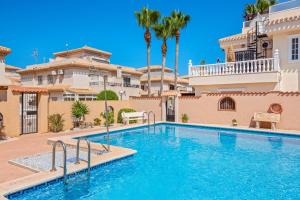 Kolam renang di atau dekat dengan Casa Estaca, Playa Flamenca - Beach and fantastic weather