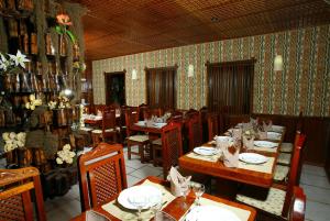 Restaurant o un lloc per menjar a Hotel Du Lac Macaé