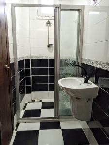 Koupelna v ubytování Elit Yurt&Aile Pansyonu