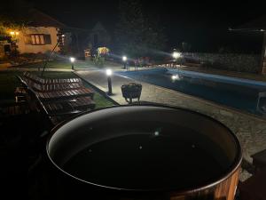 Bazén v ubytování Krcma U Planini nebo v jeho okolí