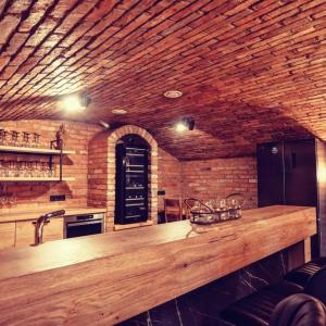 Lounge nebo bar v ubytování Apartmány Hrušky - wellness