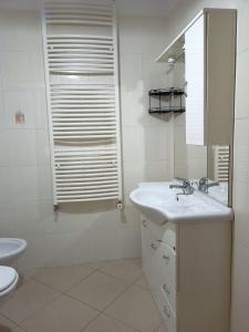 Phòng tắm tại RANCH34 Villetta indipendente con patio