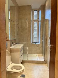 Bagno di Joy Hostel