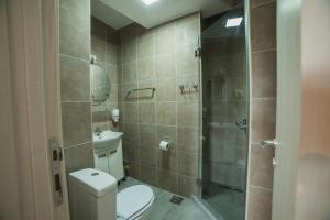 Koupelna v ubytování Arena East Apartment