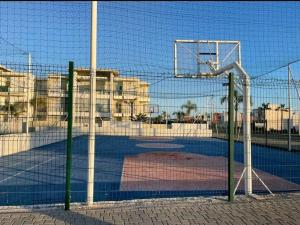 シディ・ラハルにあるCasabay Sidi Rahal plage vue sur piscine et merのギャラリーの写真