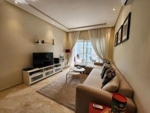 シディ・ラハルにあるCasabay Sidi Rahal plage vue sur piscine et merのギャラリーの写真