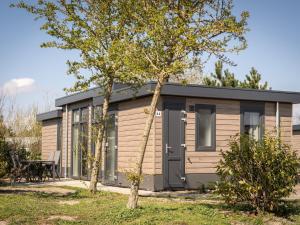Gallery image of Modern chalet with dishwasher on Texel in De Cocksdorp