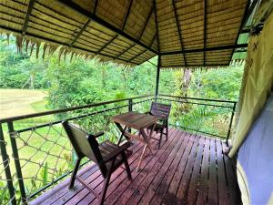 Afbeelding uit fotogalerij van Khaosok Boutique Hideaway - Cliff Tent in Khao Sok +59 foto's