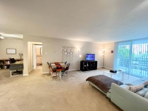 a living room with a couch and a table at Luxury Marina Unit 2 Bedrooms 2 Bathrooms in Los Angeles