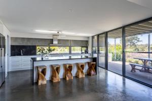 Η κουζίνα ή μικρή κουζίνα στο Balmoral I Private Properties