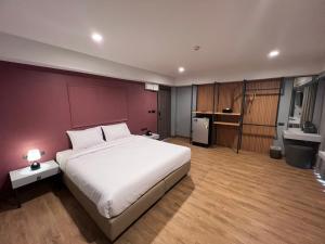 Postel nebo postele na pokoji v ubytování Lima Hotel