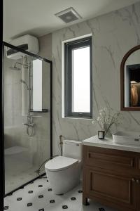 Koupelna v ubytování Davilla Đà Lạt Villa Collection