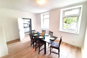 Χώρος καθιστικού στο Workers apartment in Stolberg +29 φωτογραφίες