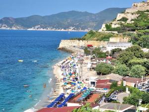 Gambar di galeri bagi Appartamenti La Terrazza sulle Ghiaie - Goelba di Portoferraio