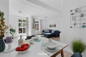 Гостиная зона в Ferienwohnung Vogelsang, App 5 Emmelsbüll +14 фотографий