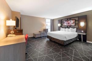 Postel nebo postele na pokoji v ubytování Best Western Plus Austin Central