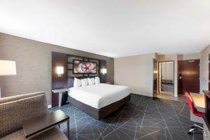 Postel nebo postele na pokoji v ubytování Best Western Plus Austin Central