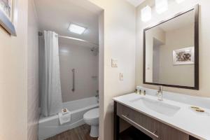 Koupelna v ubytování Best Western Plus Austin Central