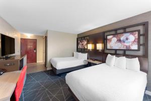Postel nebo postele na pokoji v ubytování Best Western Plus Austin Central