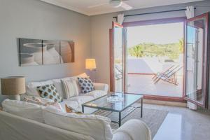 Fotografia z galérie ubytovania Acogedor apto. en Cala Mijas v destinácii Mijas Costa
