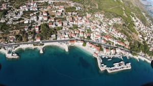 Fotografie z fotogalerie ubytování Apartment Belo v destinaci Sumpetar
