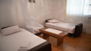 Fotografie z fotogalerie ubytování Apartment Belo v destinaci Sumpetar