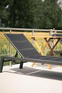 德米茨Deine schwimmende Auszeit auf dem Wasser -Festlieger Hausboot Tobago的相册照片