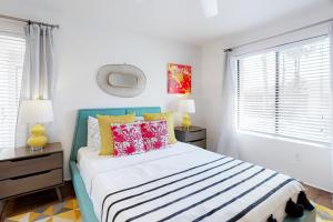 Gallery image of Canyon Shores Getaway in Cathedral City