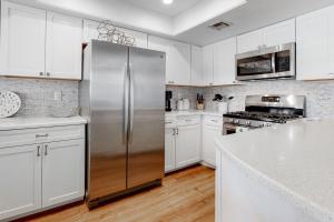 Gallery image of Canyon Shores Getaway in Cathedral City