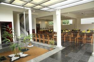 Restoran või mõni muu söögikoht majutusasutuses Peppervine Hotel