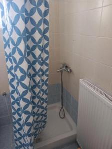 Ванная комната в A Relaxing and Peace home for the best Vacation +14 фотографий