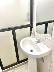 Koupelna v ubytování KinAirbnb