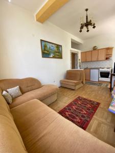 Foto dalla galleria di Entire Private Apartment in Ulcinj a Ulcinj