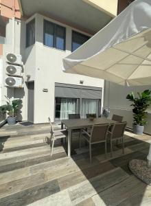 A balcony or terrace at Aelia Luxury Beach House